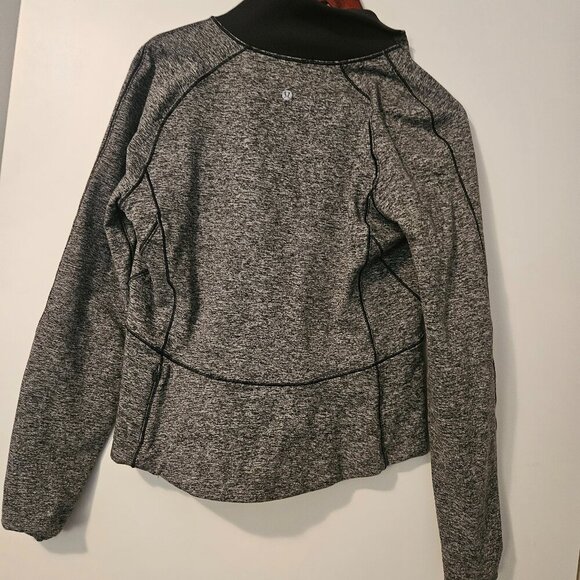 Top - Picture 1 of 2